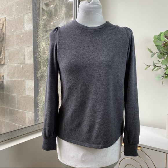 7 Piece Basics Bundle Soft Neutrals Elevated Essentials Longsleeves, XS / S Mix - Picture 14 of 16